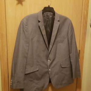 Beautiful Kenneth Cole Reaction gray suit jacket